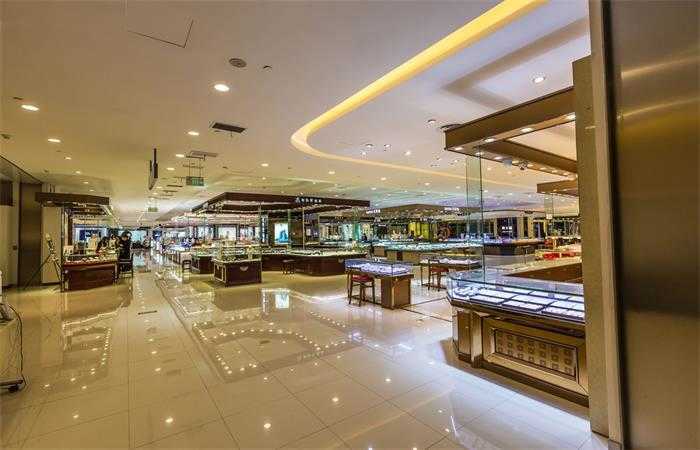 商场木饰面装修效果图 商场木饰面装修效果图