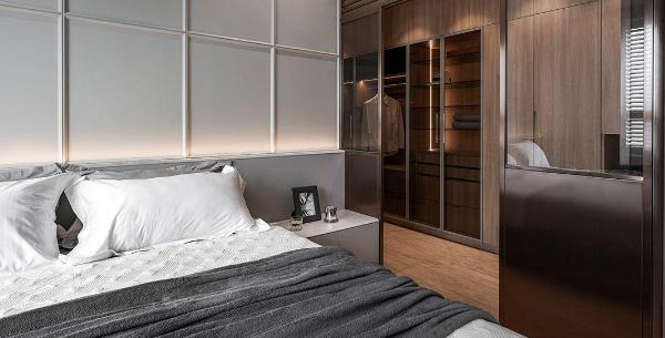 黑白灰木饰面卧室设计.jpg 黑白灰木饰面卧室设计.jpg