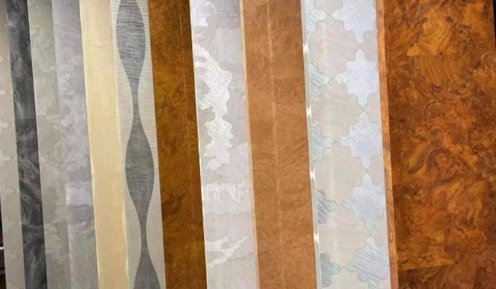 木皮拼花工艺是自然纹理的多彩重构.jpg 木皮拼花工艺是自然纹理的多彩重构.jpg